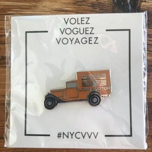 Louis Vuitton Pin